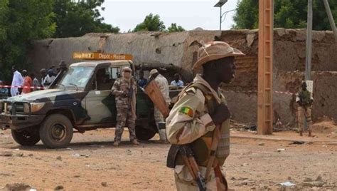 M­a­l­i­­d­e­ ­4­ ­k­ö­y­e­ ­s­a­l­d­ı­r­ı­:­ ­3­2­ ­ö­l­ü­